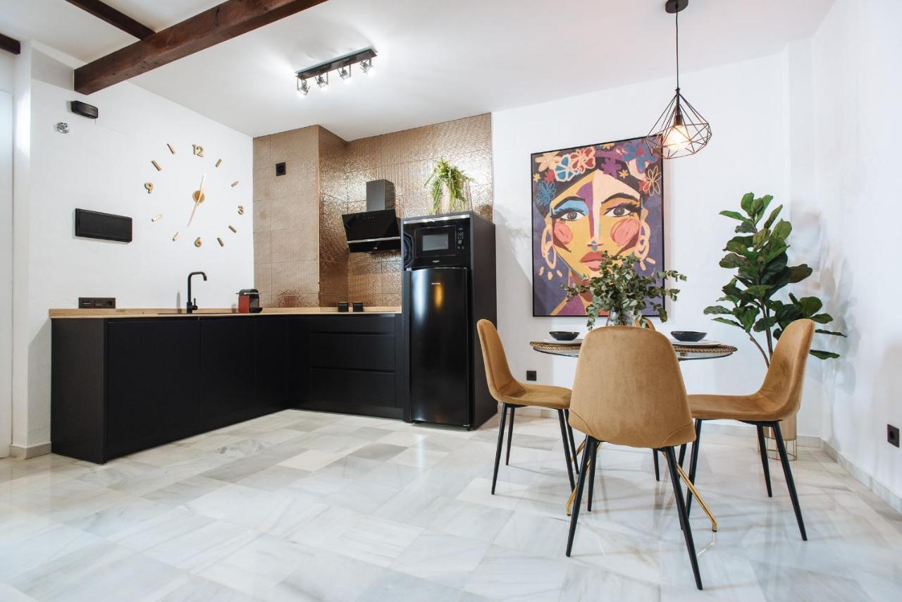 Requena Suite Apartment Sevilha Exterior foto